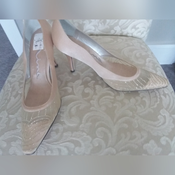 Dress shoes Nina size 7 - Picture 2 of 4